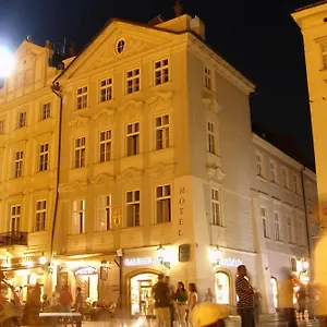 old-town-square-hotel.praguehotelsweb.com/